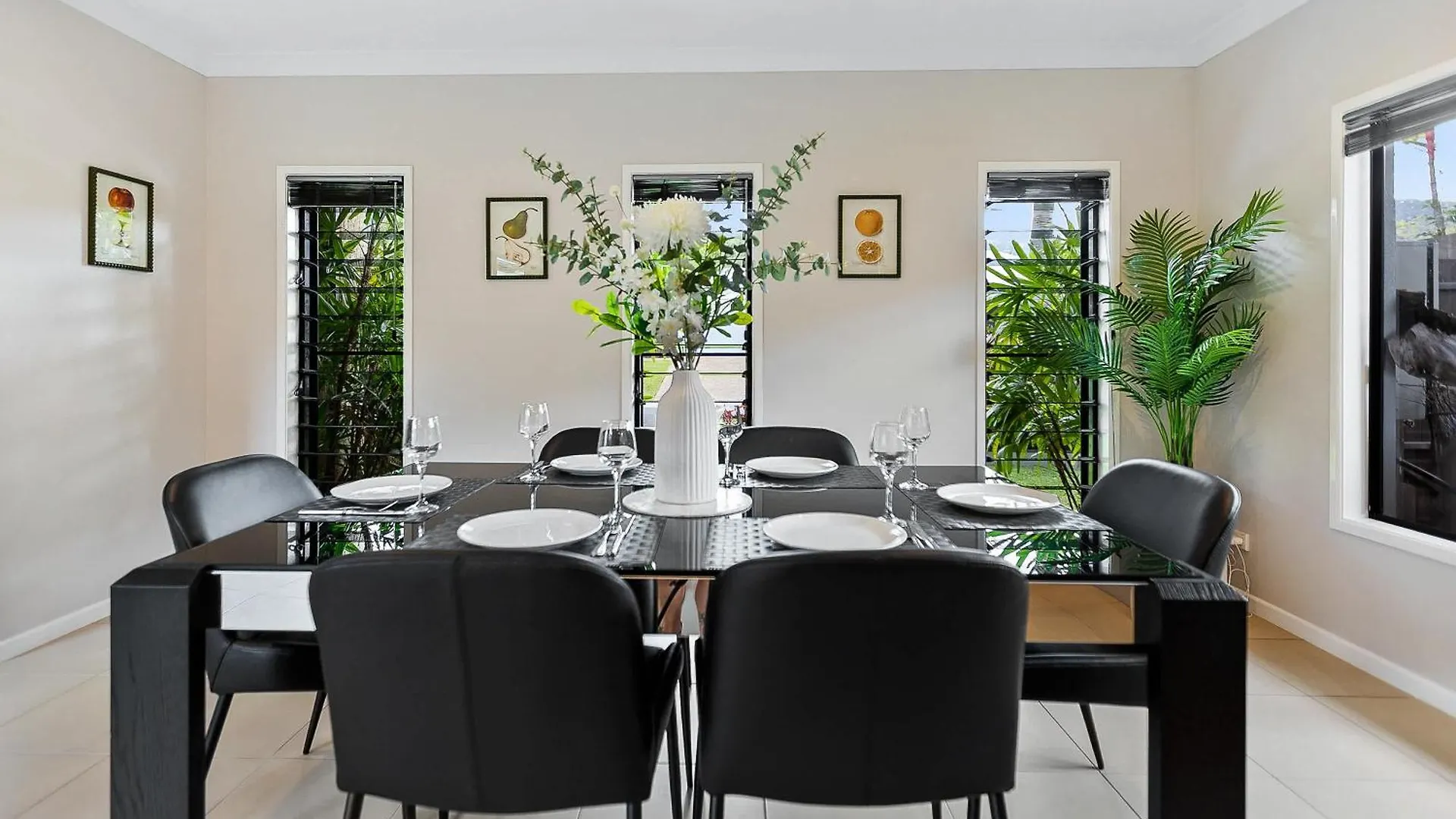 Modere Villa Kewarra Beach Feriehus