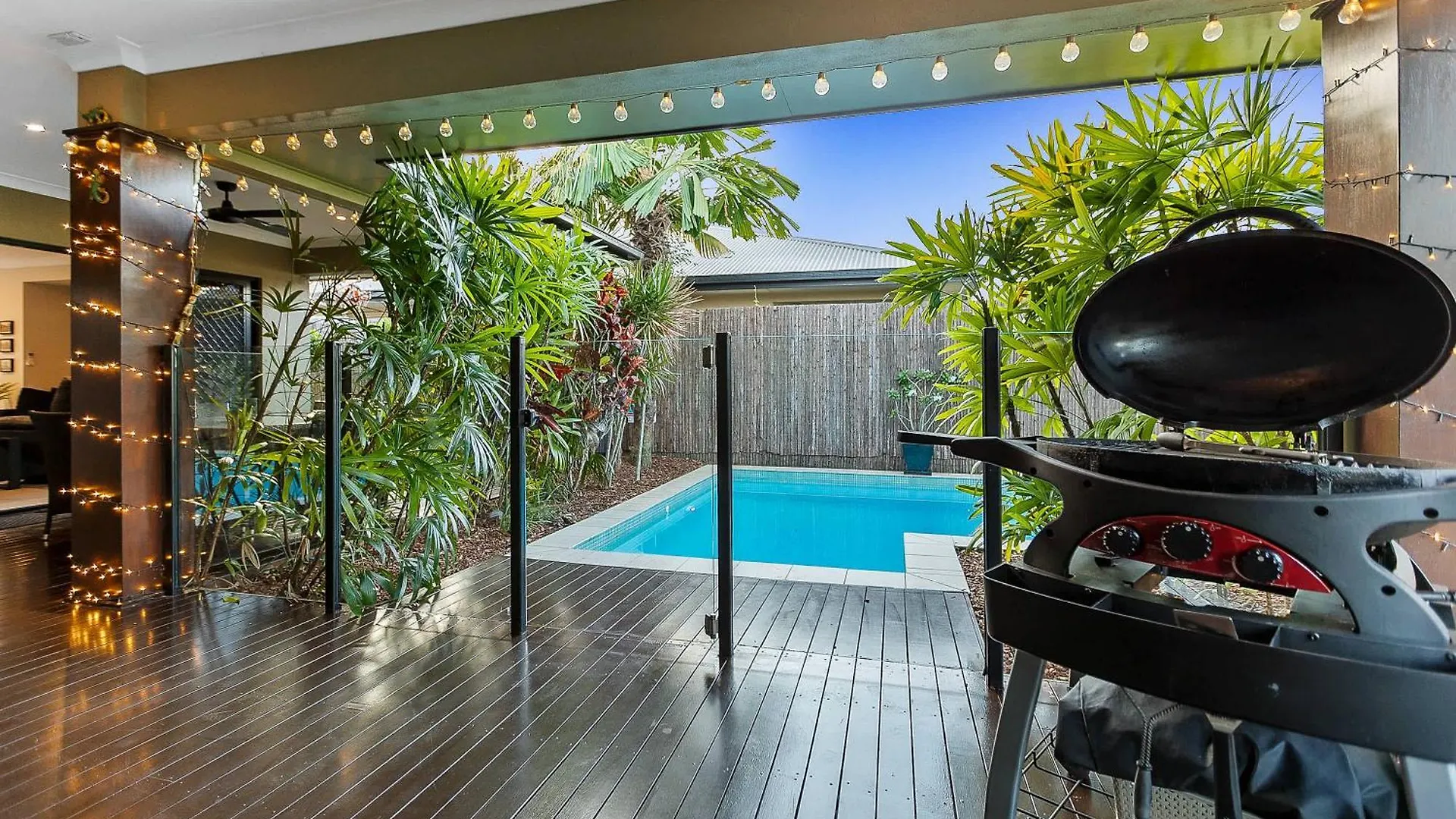 Modere Villa Kewarra Beach